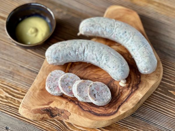 Kiełbasa biała parzona z indyka Frykasy